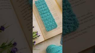 Travel Friendly Crochet Project? | 20 min Textured Bookmark for Beginners!