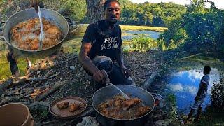 Outdoor cooking at the pond N online fishing chilling with subscribers