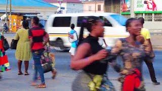 INSIDE GHANA'S BUSY MARKET BUS STATION || AFRICAN WALK VIDEOS