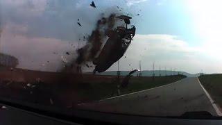 Serious traffic accident while overtaking Czech Republic Full HD / Dopravní nehoda Ronov