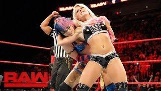 Asuka vs Alexa Bliss Full Match, wwe Raw 1 Jan 2018.