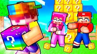 I Pretended to be a SUPER NOOB in a Minecraft LUCKY BLOCK RACE!