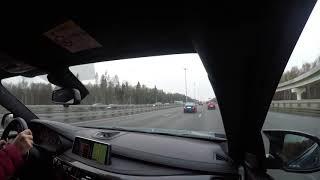 Truck goes faster than BMW X6M ... 200 km / h ... This is Russia, baby!