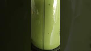 ASMR GREEN SMOOTHIE BLEND #asmr  #myyoutubeshort #GRITZANDGREENZ