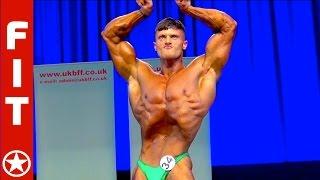 VACUUM STOMACH BODYBUILDER HAILS NEW AGE OF AESTHETICS