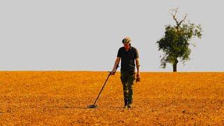 Collecting up a scattered ROMAN COIN HOARD! Metal Detecting Germany Nr. 200