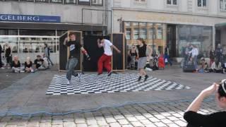 Gogler Skolen Streetdance Performance