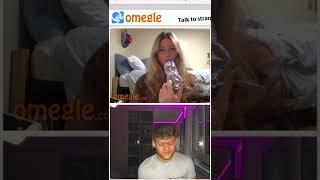 CUTE GIRL reacts to my SINGING on OMEGLE!