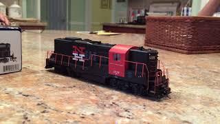 Bob Vancour's "Dead Rail" New Haven RR DERS-4 (GP-9)