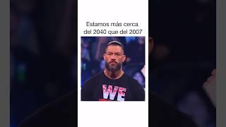 ESTO ES UNA BROMA, VERDAD?  #wwe #wweespanol #romanreigns #shortsvideo #shorts #viral