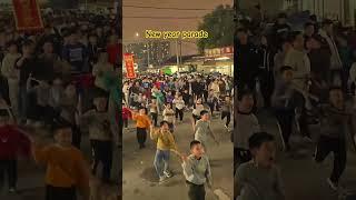 Chinese kids welcoming new year in Hunan #china #viral #baqiatullah #food #中国 ##trending #culture