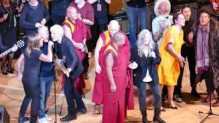 Tibet House Benefit 2017, Patti Smith And Friends - "People Have The Power" [LIVE at Carnegie Hall]