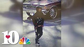 Knoxville police searching for man accused of robbing woman at gunpoint near grocery store