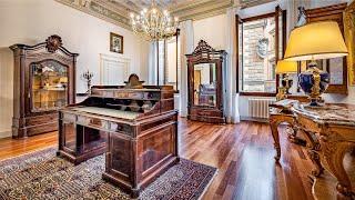 Luxury 200 sqm apartment for sale in Florence, Italy with 16th century frescoes