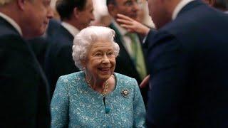 'Remarkable lady': The Queen makes surprise appearance at event