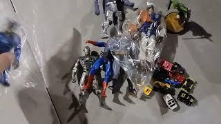 Go-bots , Poke e Mon, Tmnt, Action Figures , & More!