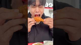 is Jollibee best american food?#streetinterview #manonthestreet #americanfood #fastfood #mukbang