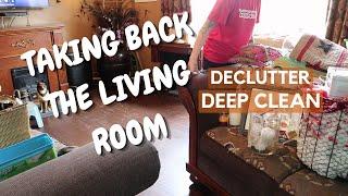 REAL LIFE DECLUTTERING AND DEEP CLEAN // Taking back the Living Room // House Declutter in Progress