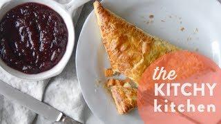 Thanksgiving Leftovers Hand Pies // The Kitchy Kitchen