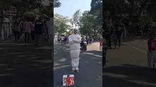 pocong di Car Free Day Klaten Goyang seksi #pocong #hantu #lucu