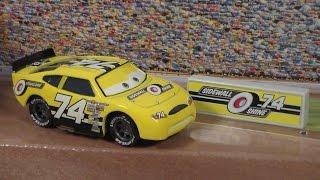 SLIDER PETROLSKI (SIDEWALL SHINE #74) PIT STOP BARRIER 2016 CARS MATTEL DISNEY PIXAR DIECAST REVIEW