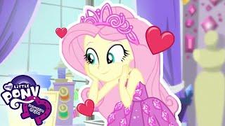 My Little Pony: Equestria Girls | Fluttershy Dresses Up as a Princess | MLP EG Shorts