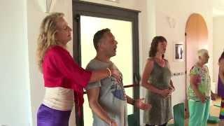 Sound Healing, The Soul Voice® Method 8mins, filmed at workshops in Bali & Italy