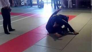 dumau jiu jitsu  2012 gunma ken . felipe nakashima