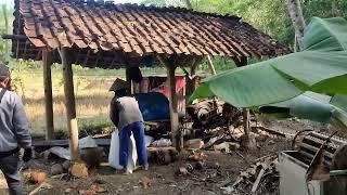 No Sensor Kuat Gak Nahann...!! Rumah Nyentrik di Desa Terpencil pedalaman seperti tahun 1970an