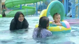 FAKHIRA AJAK MAMA BERENANG BARENG ARUMI