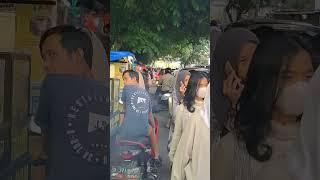 Suasana Menjelang berbuka Puasa jalanan macet parah di kota Bandung - Akhirnya makan sate Ayam