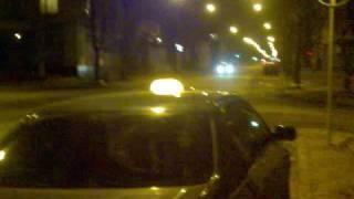 mercedes w124 170km\h in Kaliningrad street