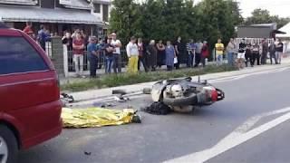 Un mopedist și-a pierdut viața după ce a intrat în coliziune cu un autoturism