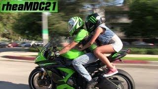 Kawasaki Ninja 636 ZX6R Super Sportbike 2UP Riding