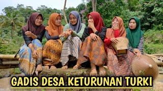 Aktivitas Keseharian Gadis Desa Bule TURKI Di Kampung, Ngeliwet Bersama NIKMAT || Pedesaan Sunda