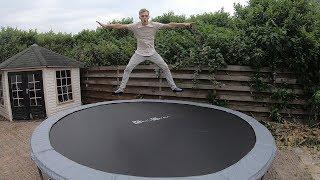 MILAN ZIJN NIEUWE TRAMPOLINE TESTEN! #2129