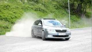 Kleiner Powerslide/Drift mit dem Skoda Superb 3.6 4x4