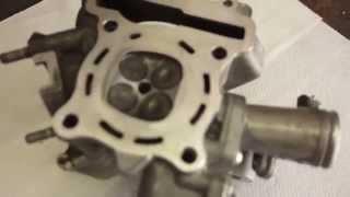 COME FUNZIONA UN MOTORE? -Cylinder head