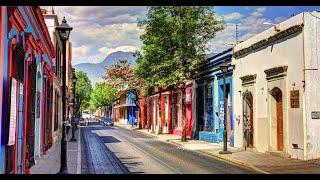 Walking around Downtown Oaxaca - 360 Degree - 5k - VR Experience