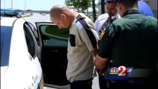 Raw video: Deputies walk Richard Cruz to cruiser