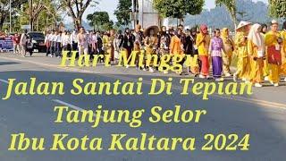 Jalan Santai Hari Minggu Tepian Sungai Kayan