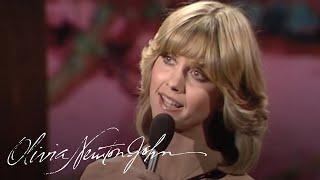 Olivia Newton-John - Take Me Home Country Roads (The Val Doonican Music Show, May 21st 1977)