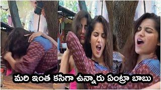 Heroines Muskaan Khubchandani & Ruhani Sharma Hot Kissed In Public | TFPC