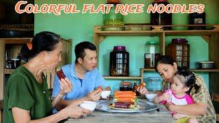 Bánh phở nhiều màu sắc. Làm trong 3 ngày bán trong 10 phút