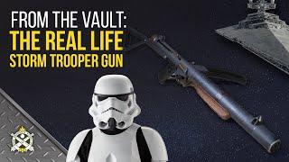 The L34A1 Sterling Submachine Gun: A Stormtrooper's Weapon of Choice!