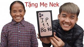 Hưng vlog - Troll Mẹ Tặng Mẹ Điện Thoại Iphone 11 Pro Max | Prank Mom