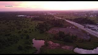 Sunset view from above. Pemandangan langit senja yang santai