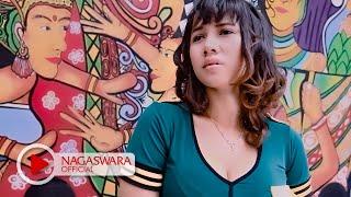 Uut Selly - Cinta Sepabrik - Official Music Video - NAGASWARA