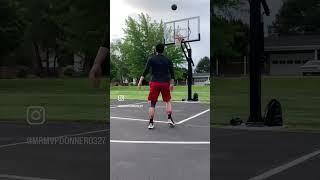 1 year after my ACL Reconstruction I’m slowly getting back #aclrecovery #basketball