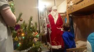 Ярослав встречает Деда Мороза